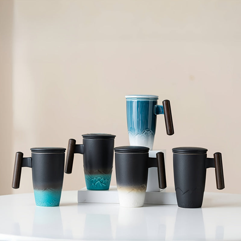 Ceașcă ceramică de ceai realizată manual cu sită – design autentic și utilizare practică