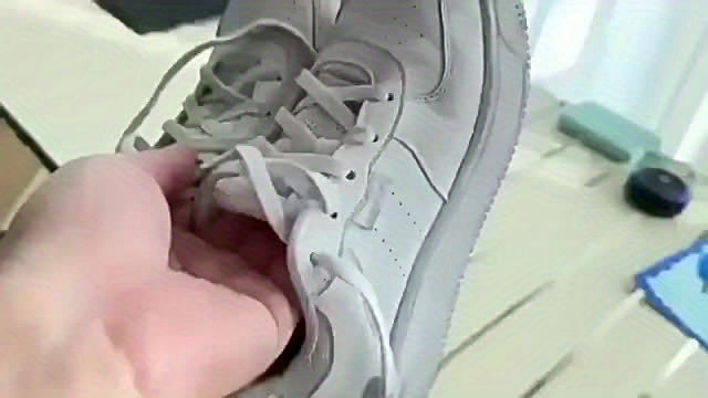 Sac pentru spălarea pantofilor din chenille – Sigur și atent