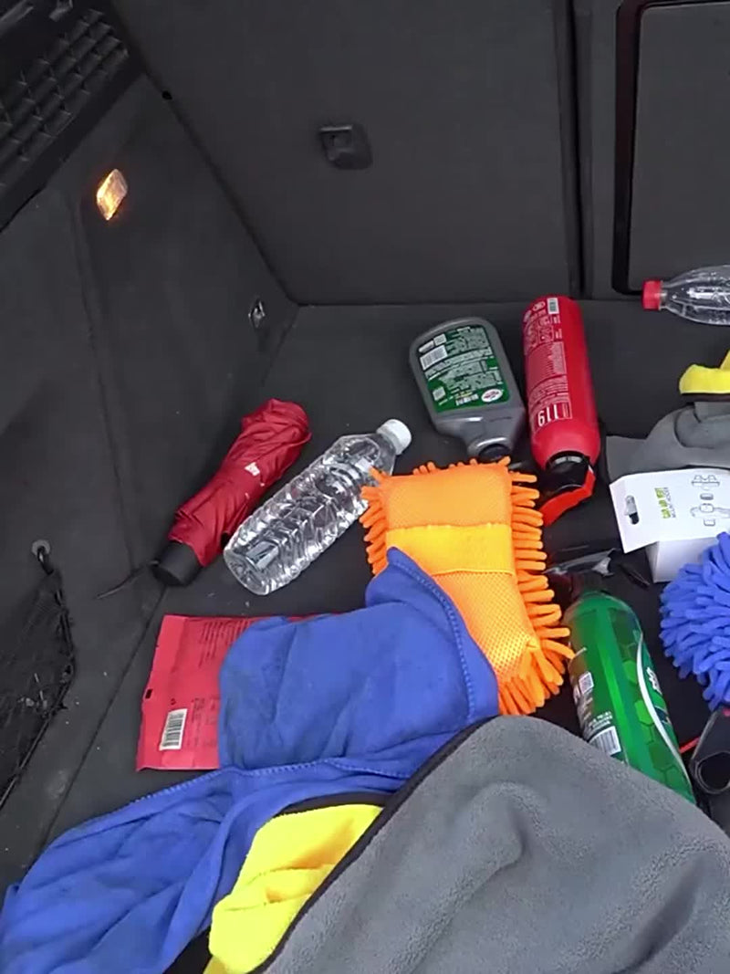 Elastyczne Siatki do Przechowywania w Samochodzie – Praktyczne i Oszczędzające Miejsce w Bagażniku