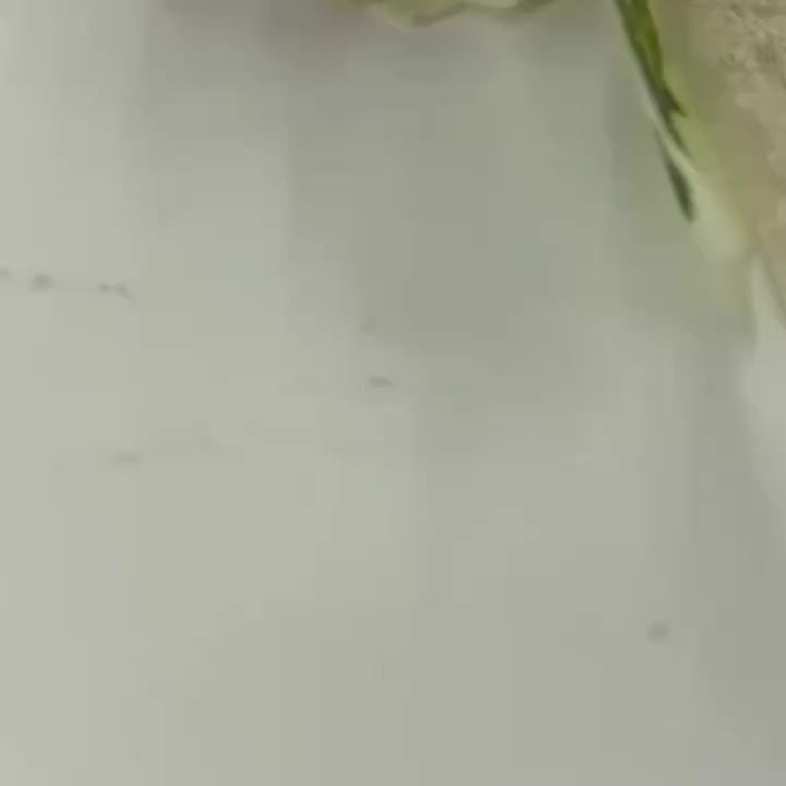 Złota Tiers 3-poziomowy Kosz na Owoce – Elegancki i Praktyczny