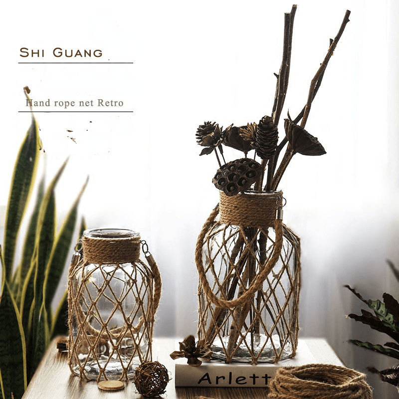Rustic Glass Vase with Jute Cord – Decorative and Timeless for Your Interior