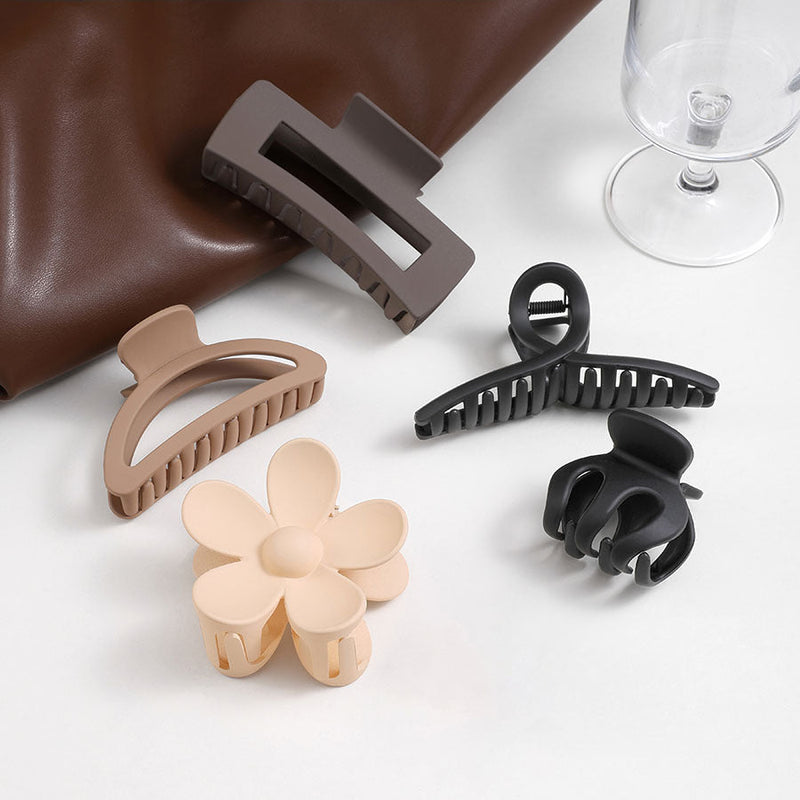 Zestaw Złotych Klamerek do Włosów – Stylowe i Praktyczne Klamerki na Każdy Dzień