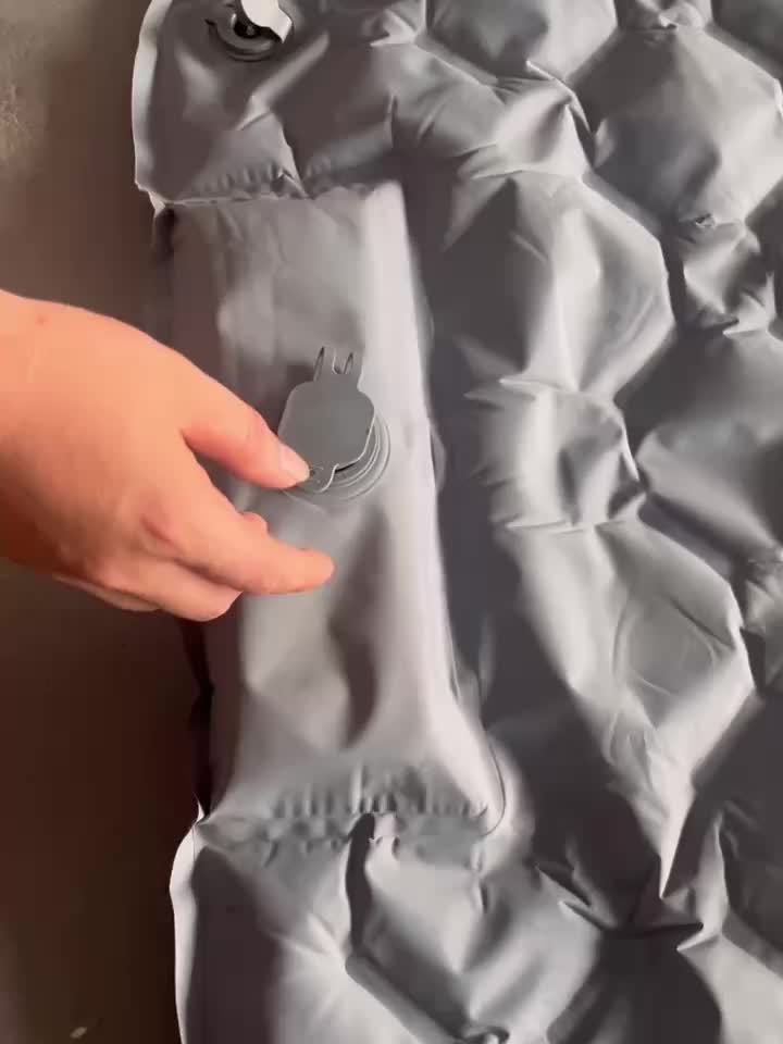 AirRest Nadmuchiwana Mata Campingowa – Lekka, Wygodna i Kompaktowa