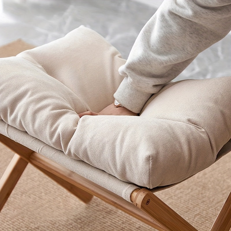 Lekki Składany Podnóżek z Bambusa – Wygodny i Praktyczny do Użytku w Domu i Biurze