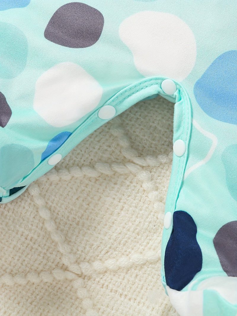 9-elementowy zestaw ubranek dla niemowląt z dinozaurami, chmurkami i kropkami – w zestawie body, czapka i śliniaki