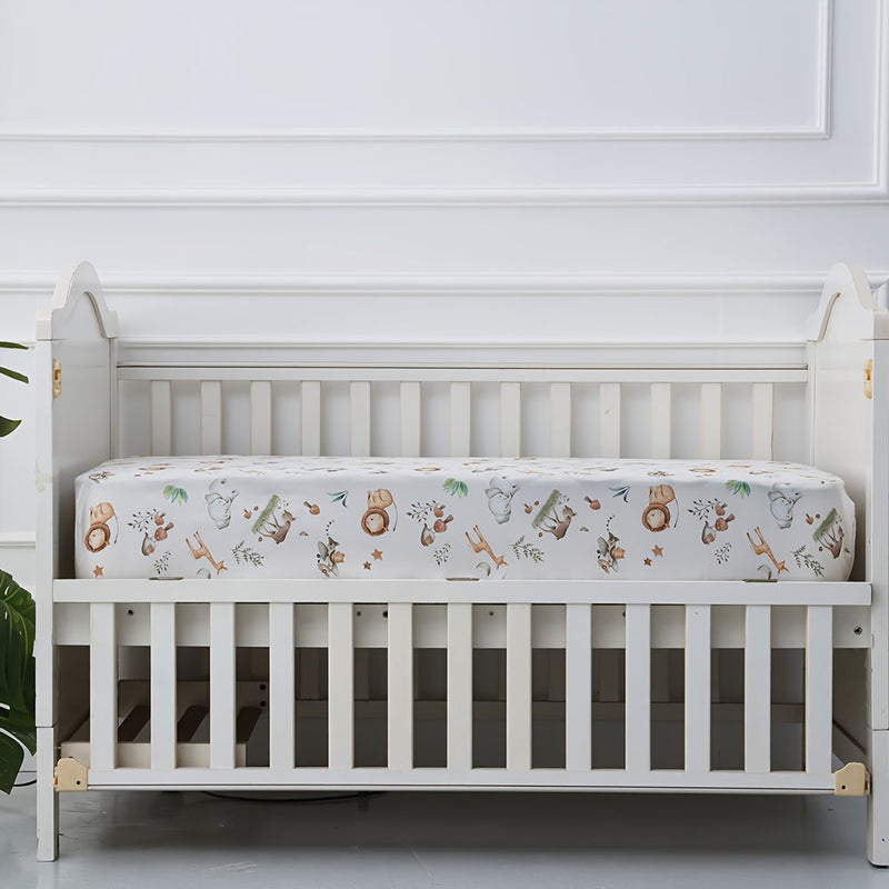 Soft Crib Bedding with Animal Pattern – 4-Piece Set for Comfort and Style in the Children's Room