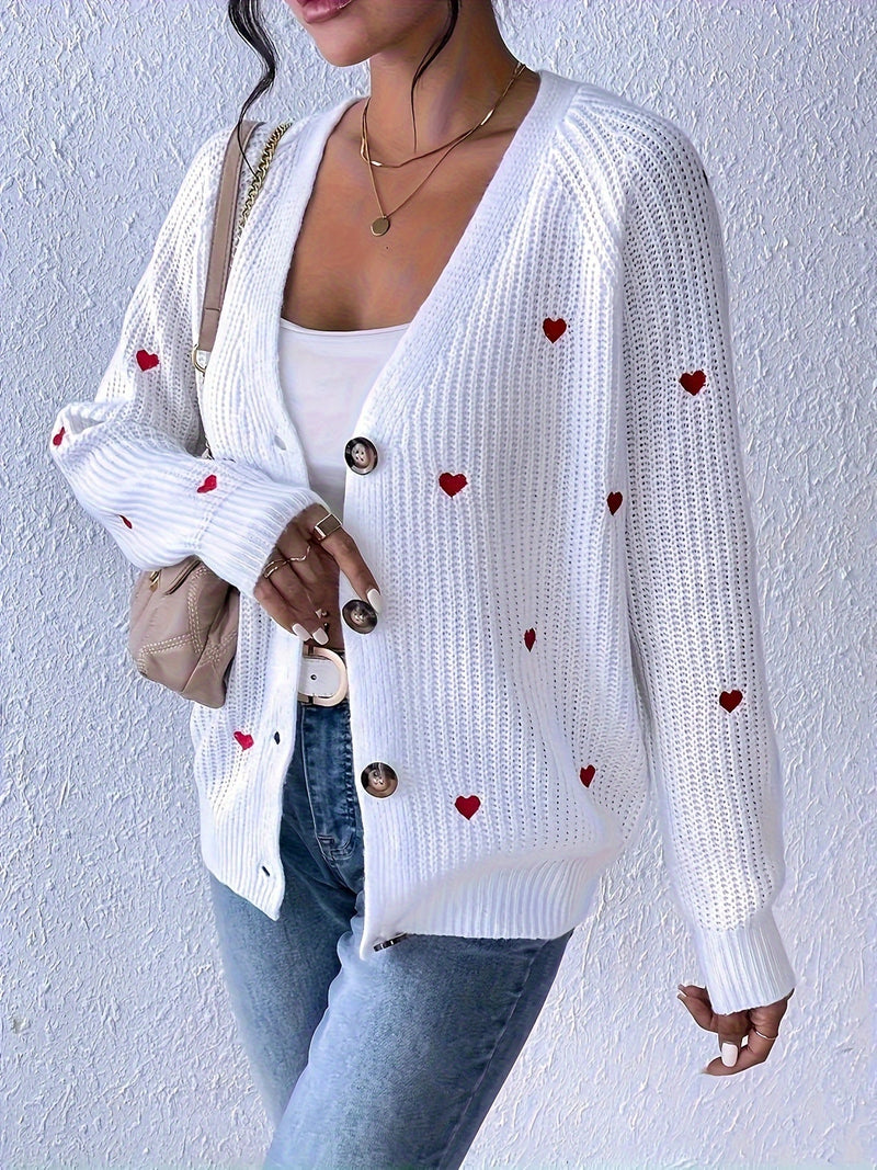 Lune Cardigan with Embroidered Hearts – Stylish and Comfortable for Spring and Autumn