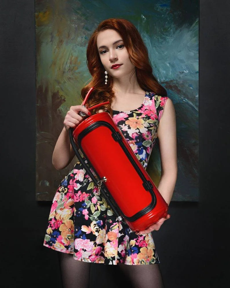 FireBar Bar Acoperit – Stilat, Discret și Unic