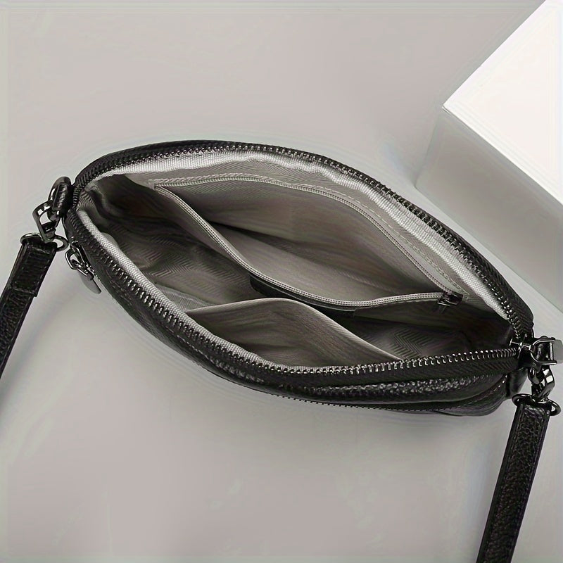 Klasyczna Chic Skórzana Torebka Przez Ramię – Ponadczasowa i Funkcjonalna