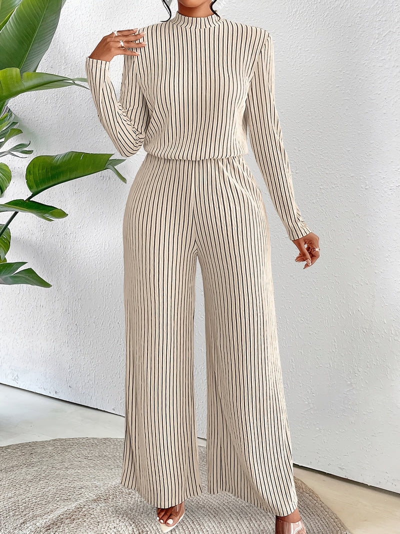 Elegancki Kombinezon Damski z Żebrowanym Wzorem – W Paski, Długie Rękawy i Wysoki Kołnierz