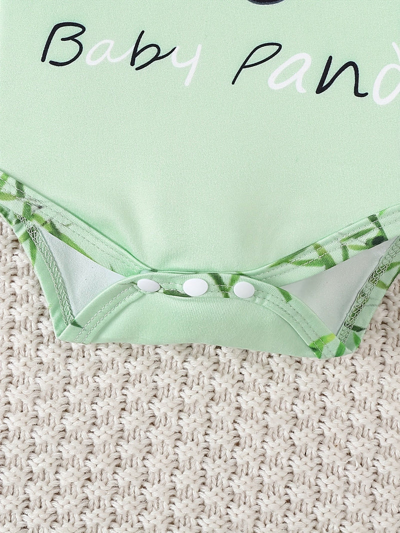 Słodki Zestaw Baby Panda – Body, Spodnie i Czapka na Przygody na Zewnątrz