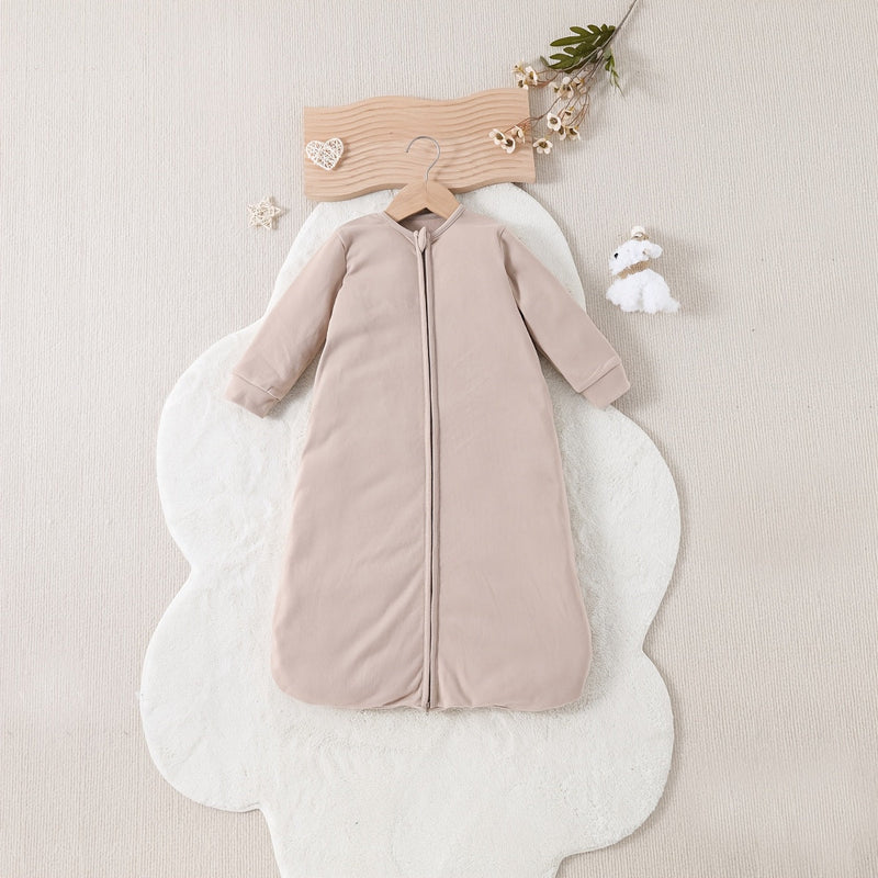 Śpiwór na każdą porę roku dla niemowląt z rękawami – Wygodny i bezpieczny sen dla maluchów