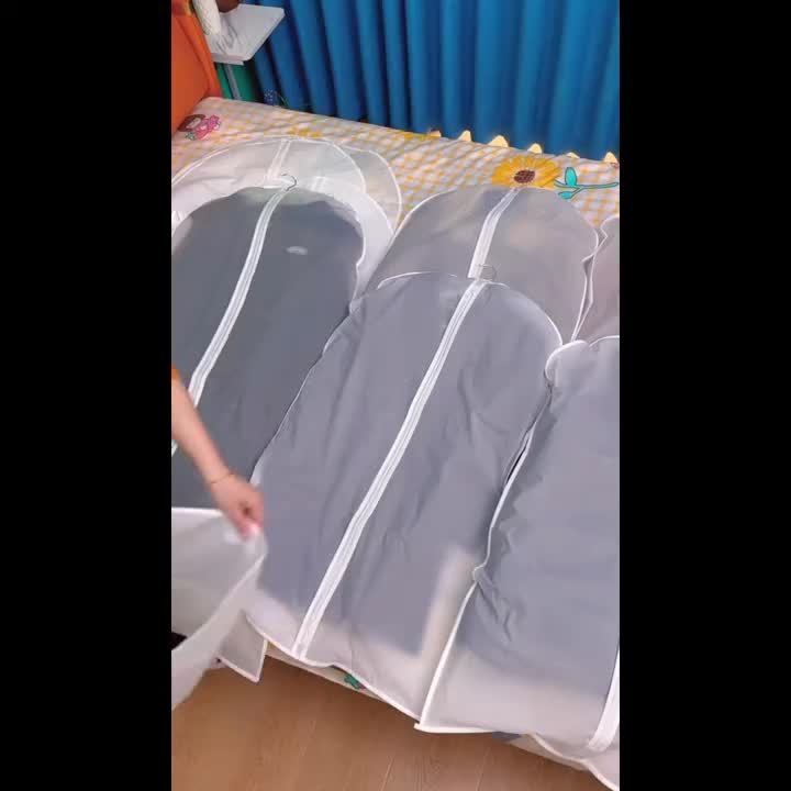 Zestaw worków na ubrania ClearGuard – Praktyczny i Ochronny