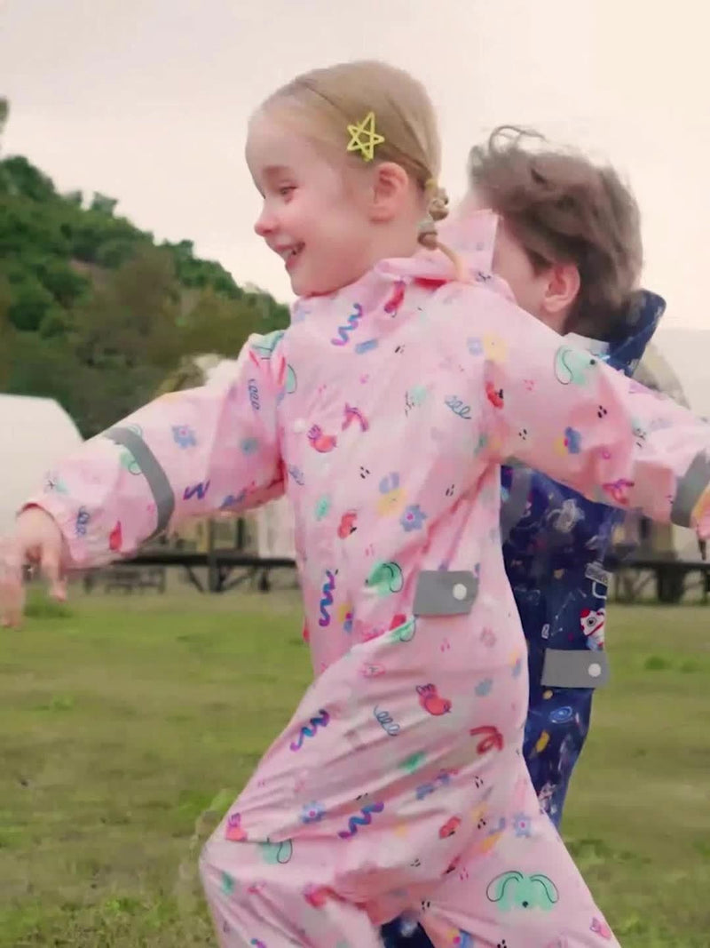 Wesoły Wodoodporny Kombinezon Deszczowy dla Dzieci – Oddychający i Wygodny na Aktywności na Świeżym Powietrzu