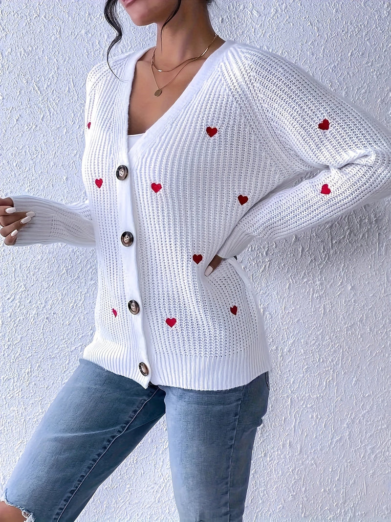 Lune Cardigan with Embroidered Hearts – Stylish and Comfortable for Spring and Autumn