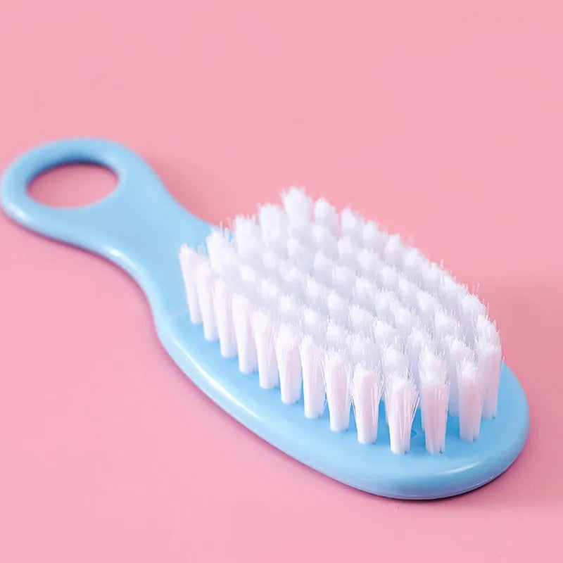 Zestaw Pielęgnacyjny dla Niemowląt – Przydatny i Praktyczny