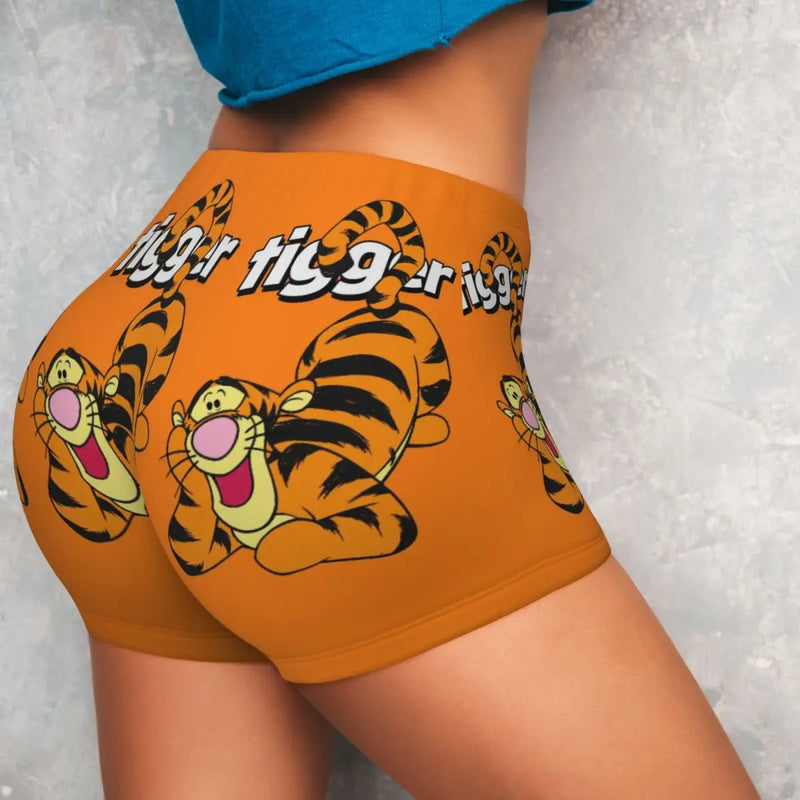 Spodenki sportowe i jogowe z nadrukiem Tygryska dla kobiet – Wygodne i stylowe na aktywne dni