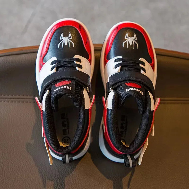 Lekkie sneakersy dziecięce z wzmocnioną podeszwą - idealne do sportu i zabawy