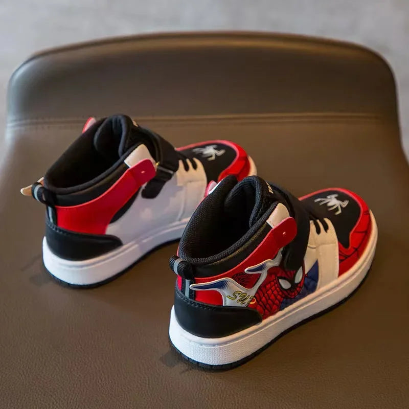 Lekkie sneakersy dziecięce z wzmocnioną podeszwą - idealne do sportu i zabawy