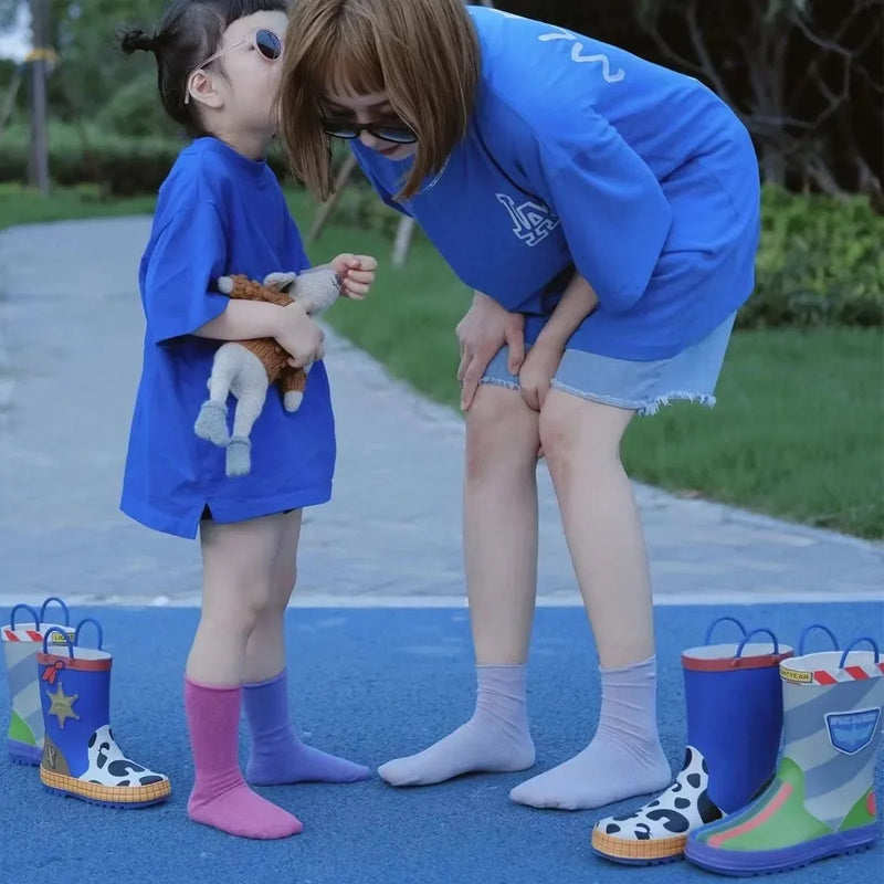 Przyjazne dla dzieci kalosze Toy Story z antypoślizgową podeszwą - Wygodne i wodoodporne