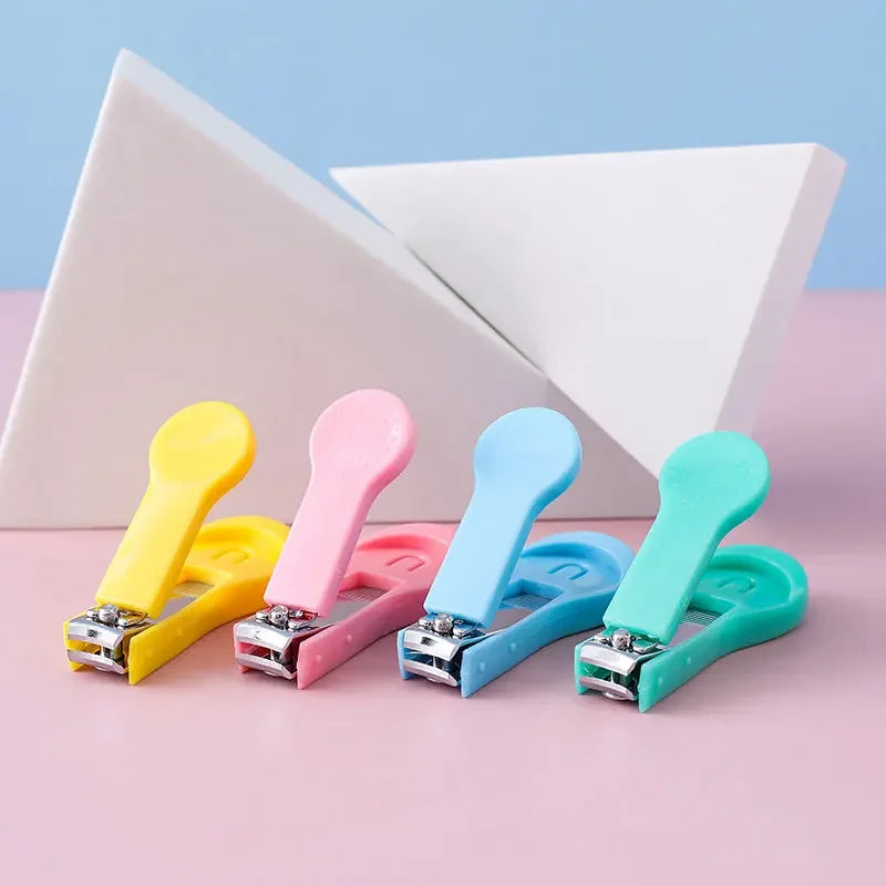 Zestaw Pielęgnacyjny dla Niemowląt – Przydatny i Praktyczny