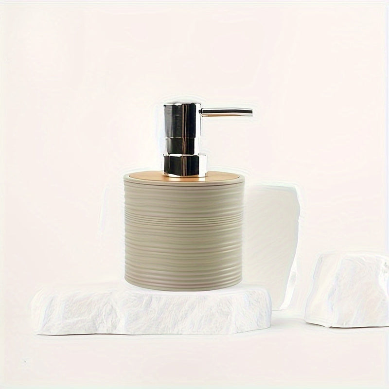 Nowoczesny Zestaw Łazienkowy z Akcentami Bambusa – Zorganizowany i Elegancki w Jednym