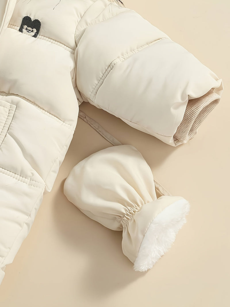 Snowy Baby Romper – Ciepły zimowy kombinezon z kapturem na zewnątrz