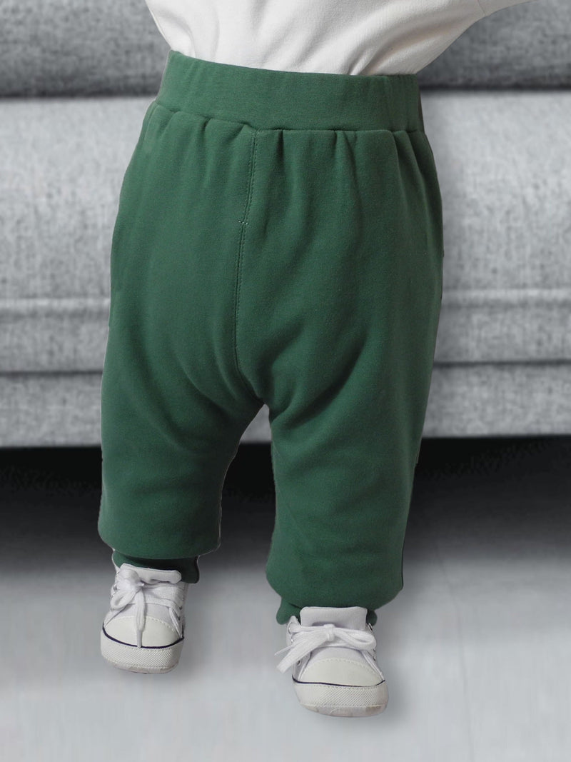 Urocze Spodnie Dresowe dla Niemowląt – Idealne na Wiosenne i Jesienne Przygody na Świeżym Powietrzu