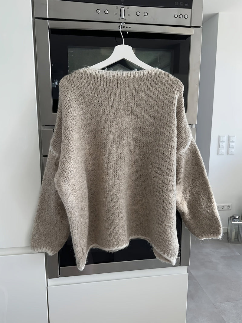 Sweter Off-The-Shoulder w Kolorowe Bloki - Casual i Wygodny na Jesień i Zimę