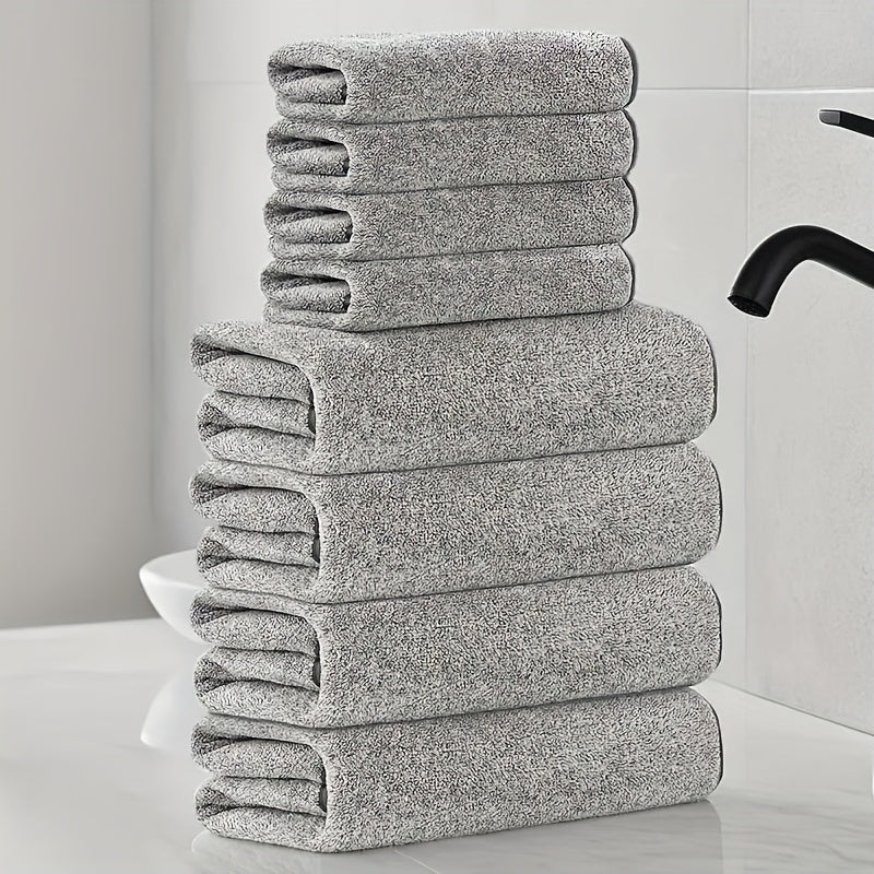 Set of Towels made of Soft Coral Velvet – Absorbent and Quick-Drying