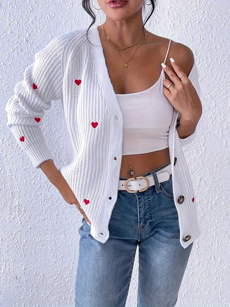 Lune Cardigan with Embroidered Hearts – Stylish and Comfortable for Spring and Autumn