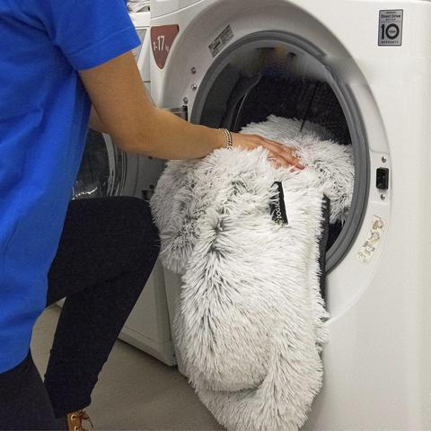 Psia Wygoda Deluxe – Koc: Luksus i Ochrona dla Twoich Mebli