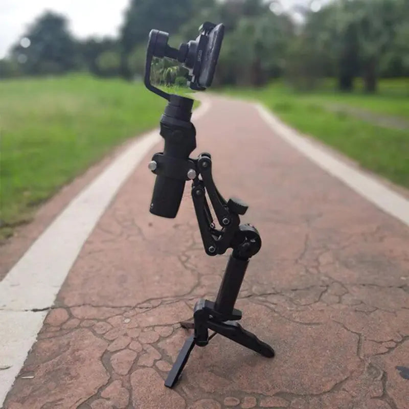Stabilizator gimbal cu 4 axe pentru smartphone-uri – Înregistrări fluide și precise